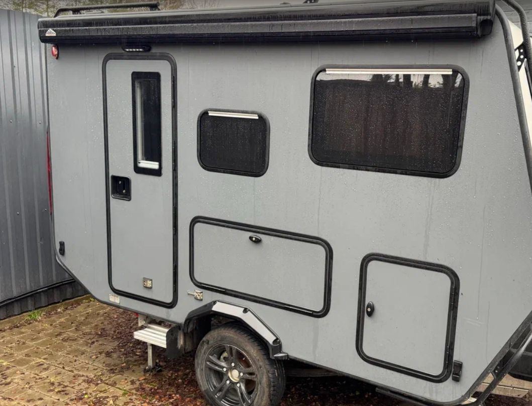 Автокемпер Лиса 3400 - Прицеп-дача (кемпер): фото 1 Автокемпер Лиса 3400 - Прицеп-дача (кемпер): фото 1