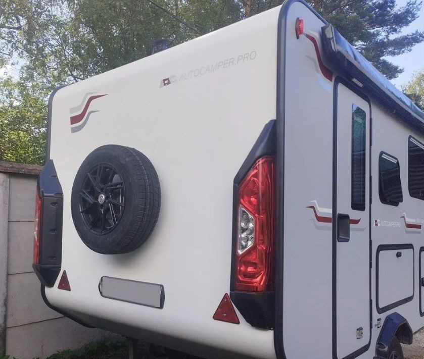 Автокемпер Лиса 3400 - Прицеп-дача (кемпер): фото 2 Автокемпер Лиса 3400 - Прицеп-дача (кемпер): фото 2