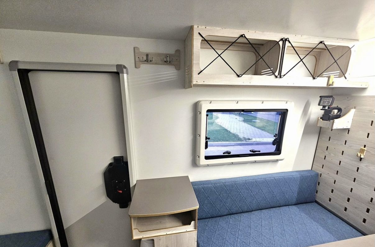 Прицеп-дача (кемпер) Автокемпер Пром Рысь 3000: фото 6 Прицеп-дача (кемпер) Автокемпер Пром Рысь 3000: фото 6