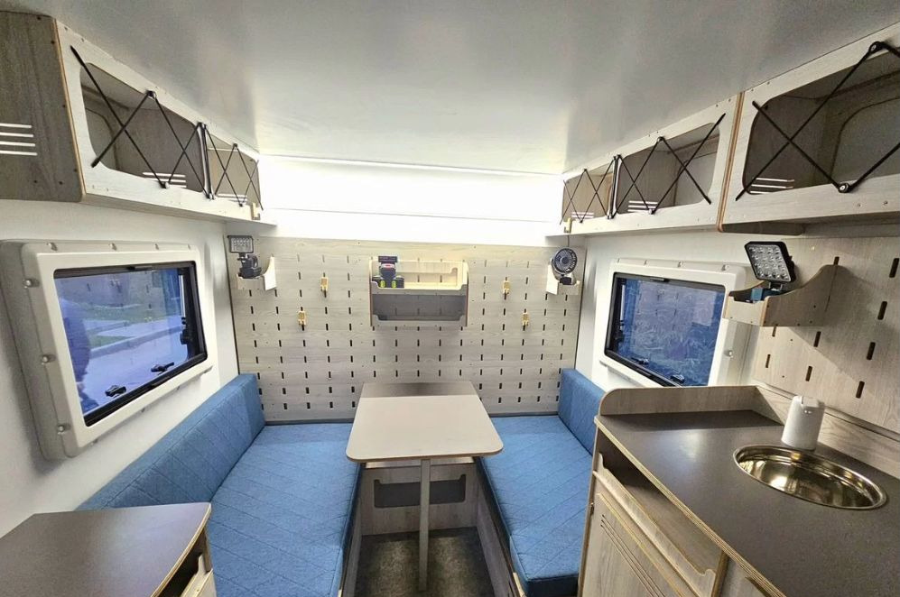 Прицеп-дача (кемпер) Автокемпер Пром Рысь 3000: фото 9 Прицеп-дача (кемпер) Автокемпер Пром Рысь 3000: фото 9