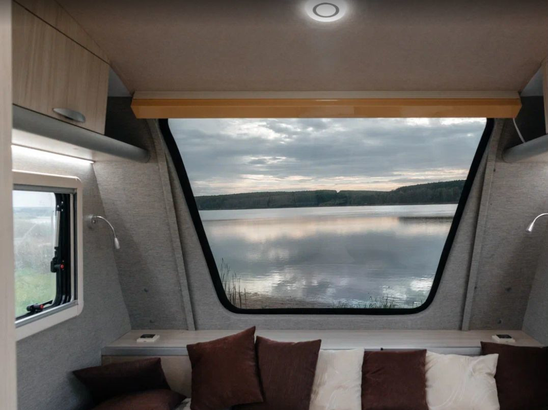 Прицеп-дача (кемпер) Чайка Вагон-дом: фото 13