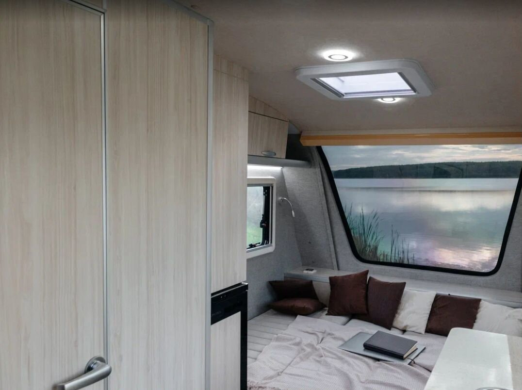 Прицеп-дача (кемпер) Чайка Вагон-дом: фото 14