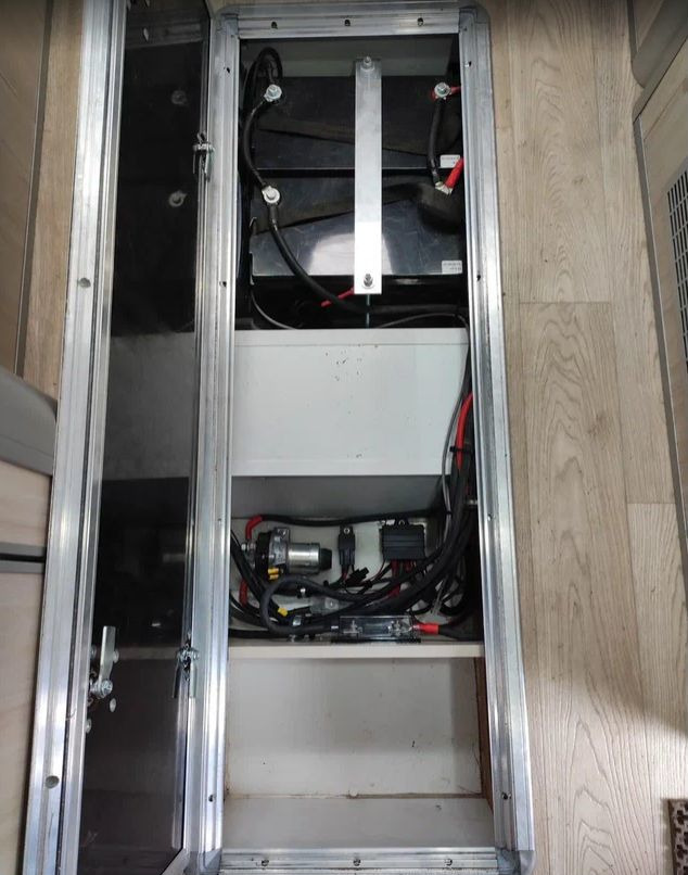 Прицеп-дача (кемпер) Чайка Вагон-дом: фото 14