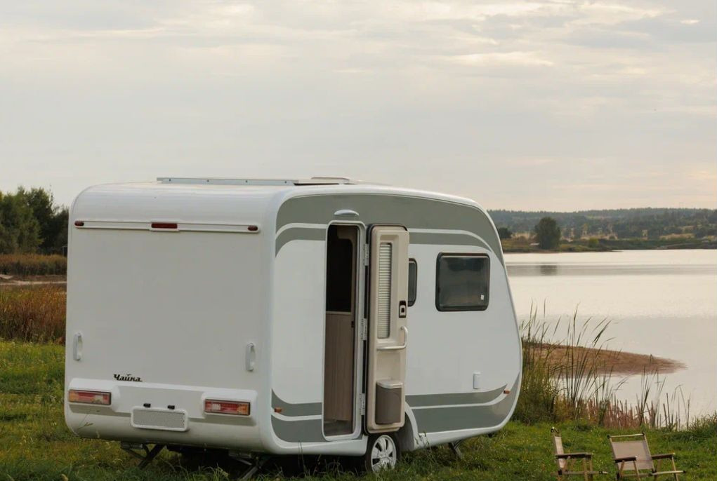 Прицеп-дача (кемпер) Чайка Вагон-дом: фото 7