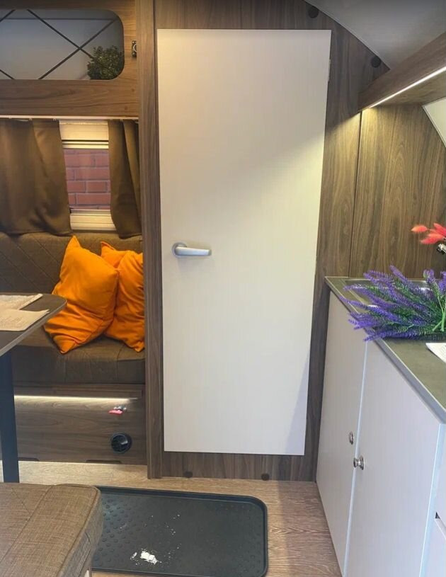 Grasshopper 290 ТМ - Прицеп-дача (кемпер): фото 3 Grasshopper 290 ТМ - Прицеп-дача (кемпер): фото 3