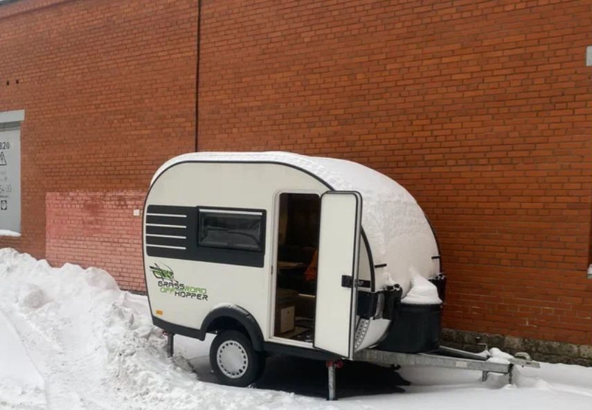 Grasshopper 290 ТМ - Прицеп-дача (кемпер): фото 1 Grasshopper 290 ТМ - Прицеп-дача (кемпер): фото 1