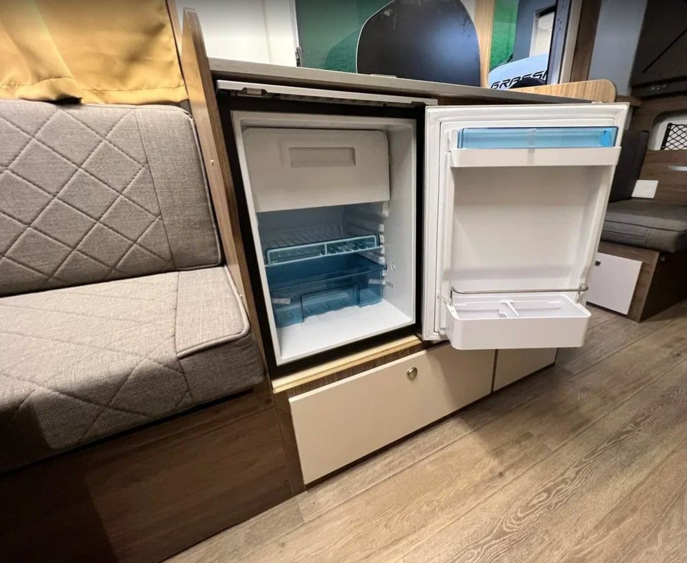 Новый Прицеп-дача (кемпер) Grasshopper 390ТМ: фото 8