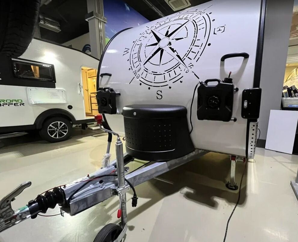 Grasshopper 390ТМ - Прицеп-дача (кемпер): фото 4 Grasshopper 390ТМ - Прицеп-дача (кемпер): фото 4