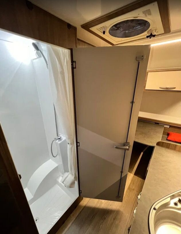 Новый Прицеп-дача (кемпер) Grasshopper 390ТМ: фото 14