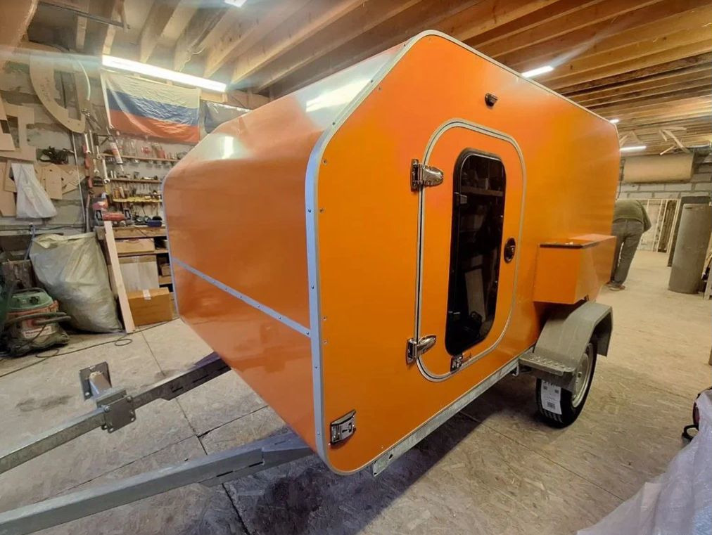 Велес Гранд Туризмо - Прицеп-дача (кемпер): фото 2 Велес Гранд Туризмо - Прицеп-дача (кемпер): фото 2