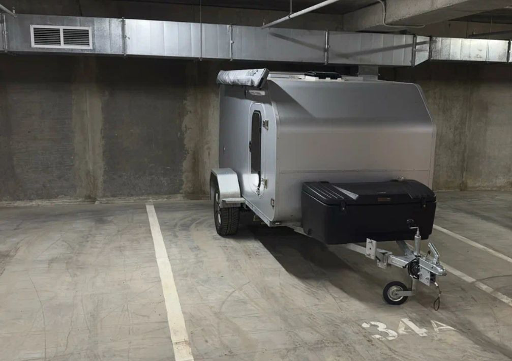 Велес Гранд Туризмо - Прицеп-дача (кемпер): фото 1 Велес Гранд Туризмо - Прицеп-дача (кемпер): фото 1