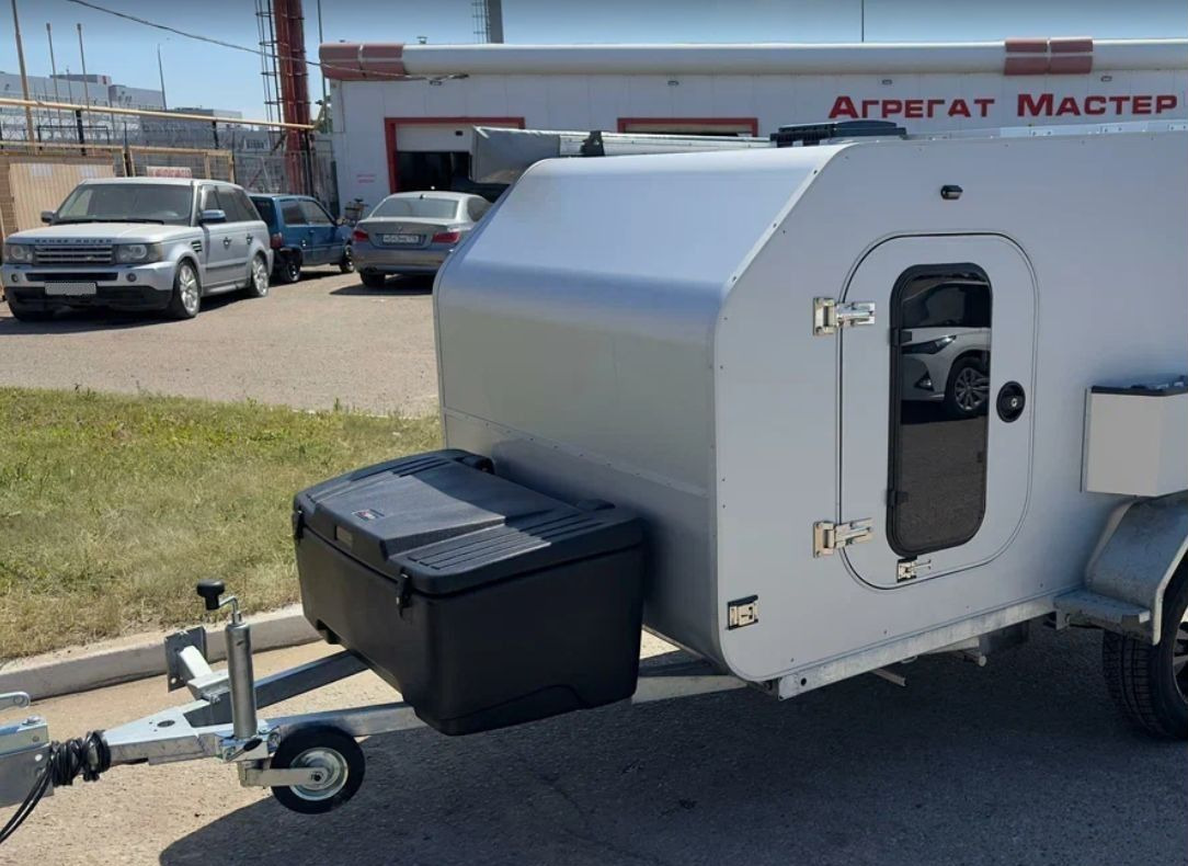 Велес Гранд Туризмо - Прицеп-дача (кемпер): фото 1 Велес Гранд Туризмо - Прицеп-дача (кемпер): фото 1