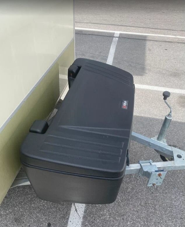 Велес Гранд Туризмо - Прицеп-дача (кемпер): фото 3 Велес Гранд Туризмо - Прицеп-дача (кемпер): фото 3