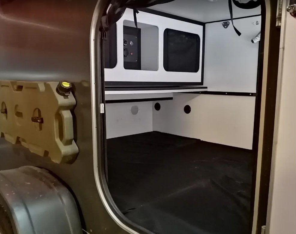 Прицеп-дача (кемпер) Велес Классик: фото 8
