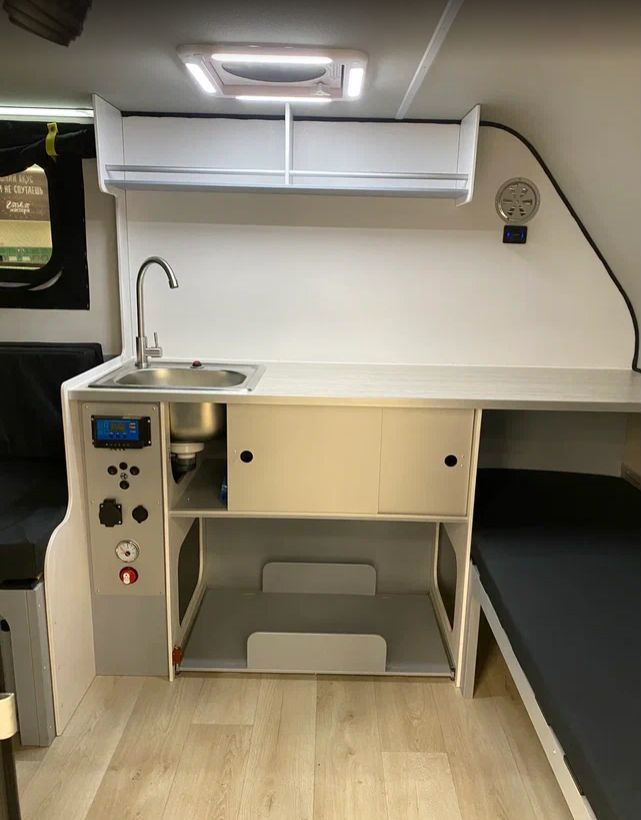 Велес LS - Прицеп-дача (кемпер): фото 4 Велес LS - Прицеп-дача (кемпер): фото 4