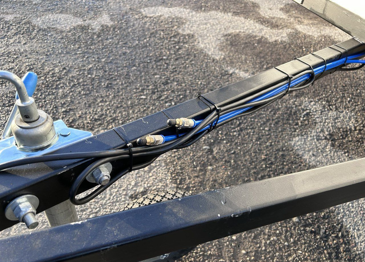 Велес Макс - Прицеп-дача (кемпер): фото 3 Велес Макс - Прицеп-дача (кемпер): фото 3