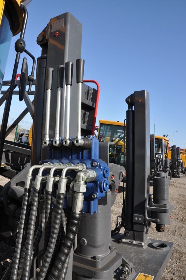 Новый Установка горизонтально-направленного бурения (ГНБ) MDrilling XZ450F: фото 6