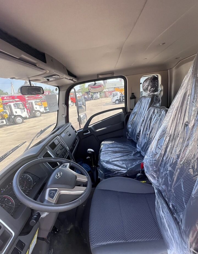 Новый Самосвал Hyundai Mighty EX9: фото 16 Новый Самосвал Hyundai Mighty EX9: фото 16