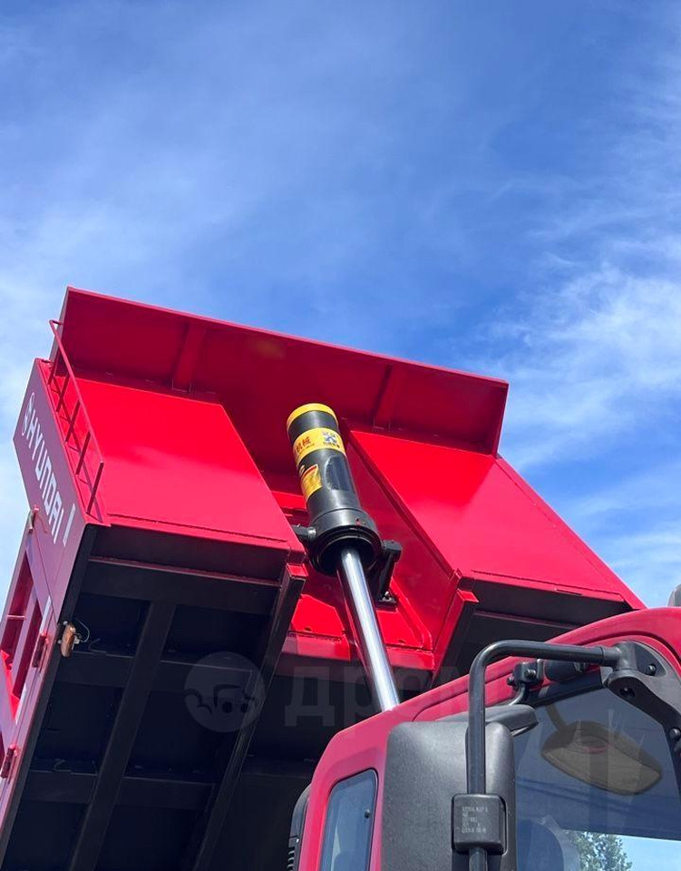 Новый Самосвал Hyundai Xcient: фото 17 Новый Самосвал Hyundai Xcient: фото 17