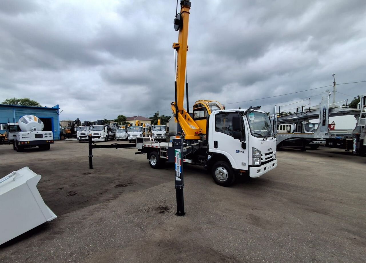 Новый Грузовик с подъемником Isuzu Elf: фото 12