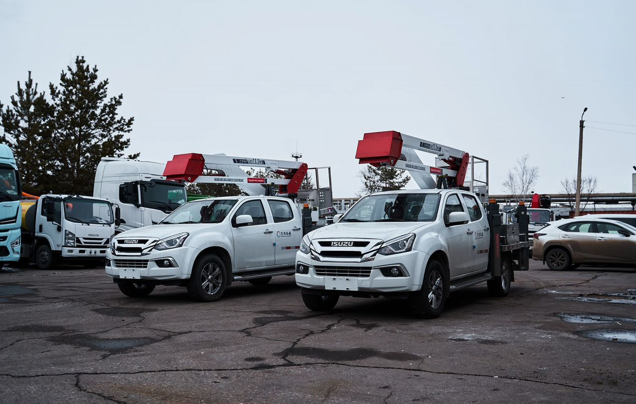 Isuzu Elf - Автовышка: фото 2 Isuzu Elf - Автовышка: фото 2