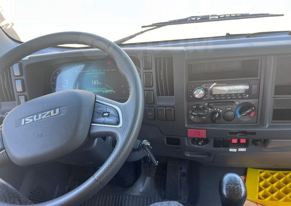 Новый Грузовик бортовой/ Платформа, Автоманипулятор Isuzu Elf: фото 19 Новый Грузовик бортовой/ Платформа, Автоманипулятор Isuzu Elf: фото 19