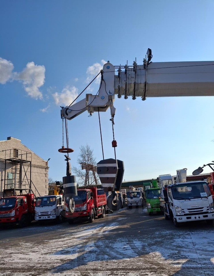 Новый Мобильный кран Isuzu Elf: фото 14