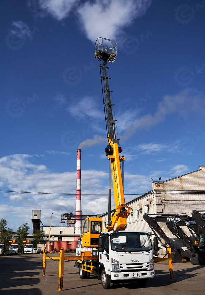 Новый Грузовик с подъемником Isuzu Elf: фото 9