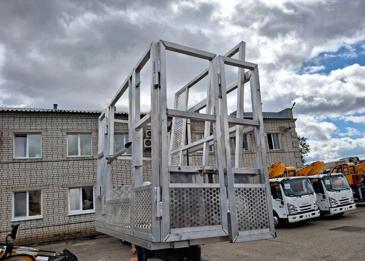 Новый Грузовик с подъемником Isuzu Elf: фото 29 Новый Грузовик с подъемником Isuzu Elf: фото 29