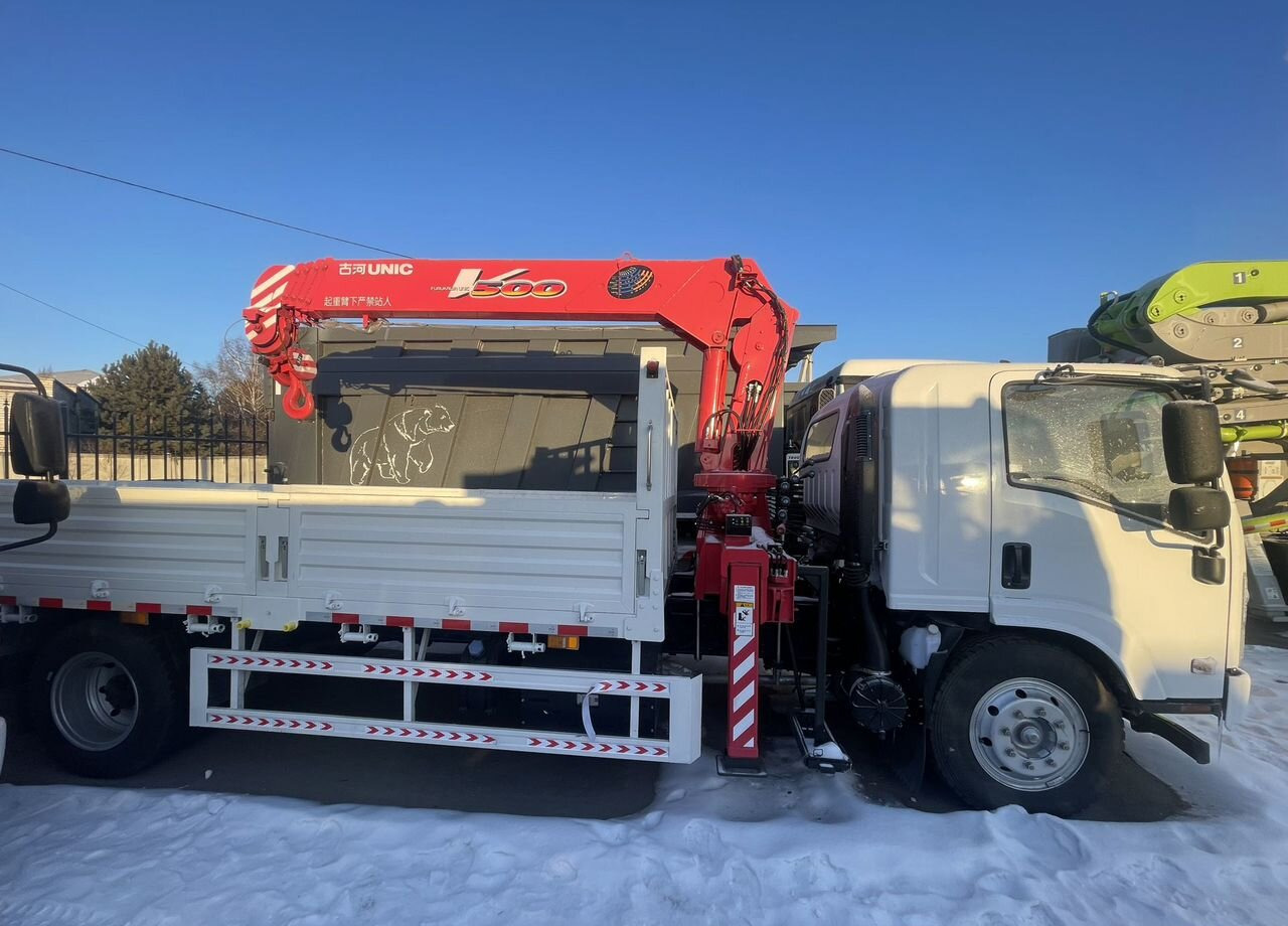 Isuzu Elf - Бортовой грузовик/ Платформа, Автоманипулятор: фото 4 Isuzu Elf - Бортовой грузовик/ Платформа, Автоманипулятор: фото 4