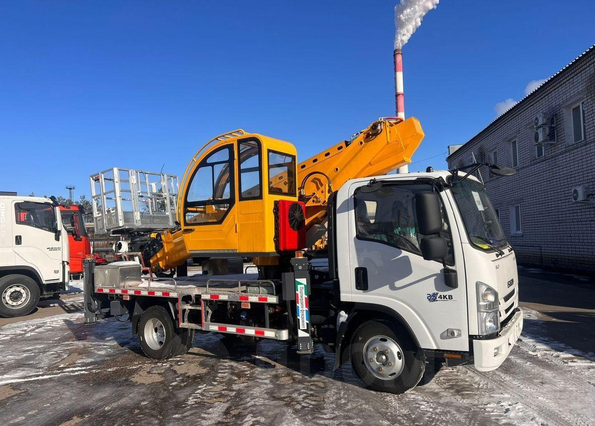 Isuzu Elf - Грузовик с подъемником: фото 3 Isuzu Elf - Грузовик с подъемником: фото 3