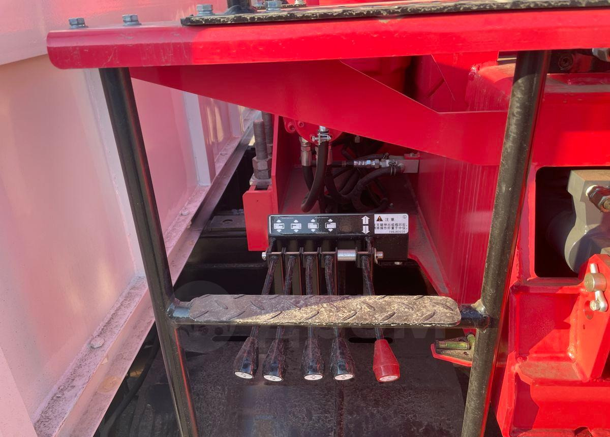 Новый Бортовой грузовик/ Платформа, Автоманипулятор Isuzu Elf: фото 15