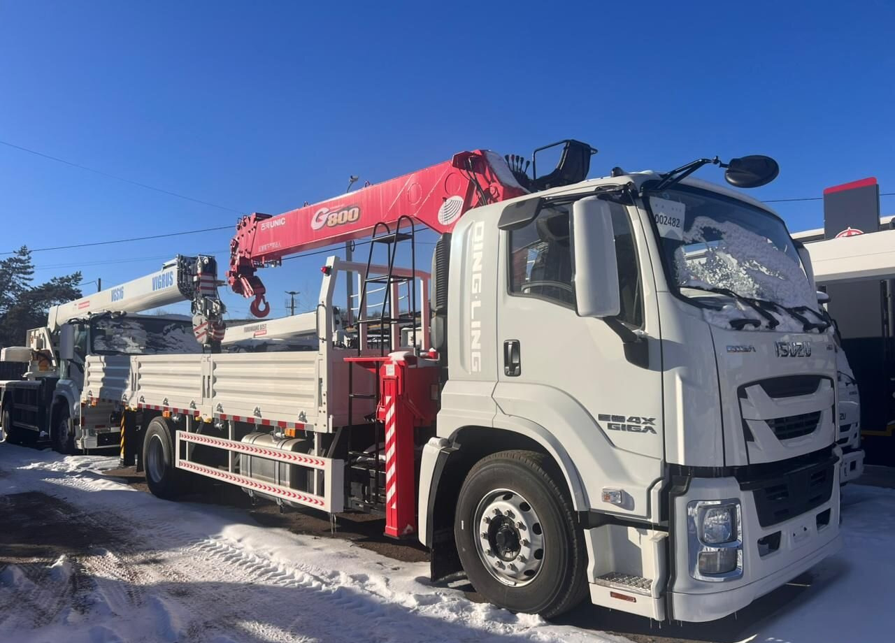Isuzu Giga (C-series) - Грузовик бортовой/ Платформа, Автоманипулятор: фото 4 Isuzu Giga (C-series) - Грузовик бортовой/ Платформа, Автоманипулятор: фото 4