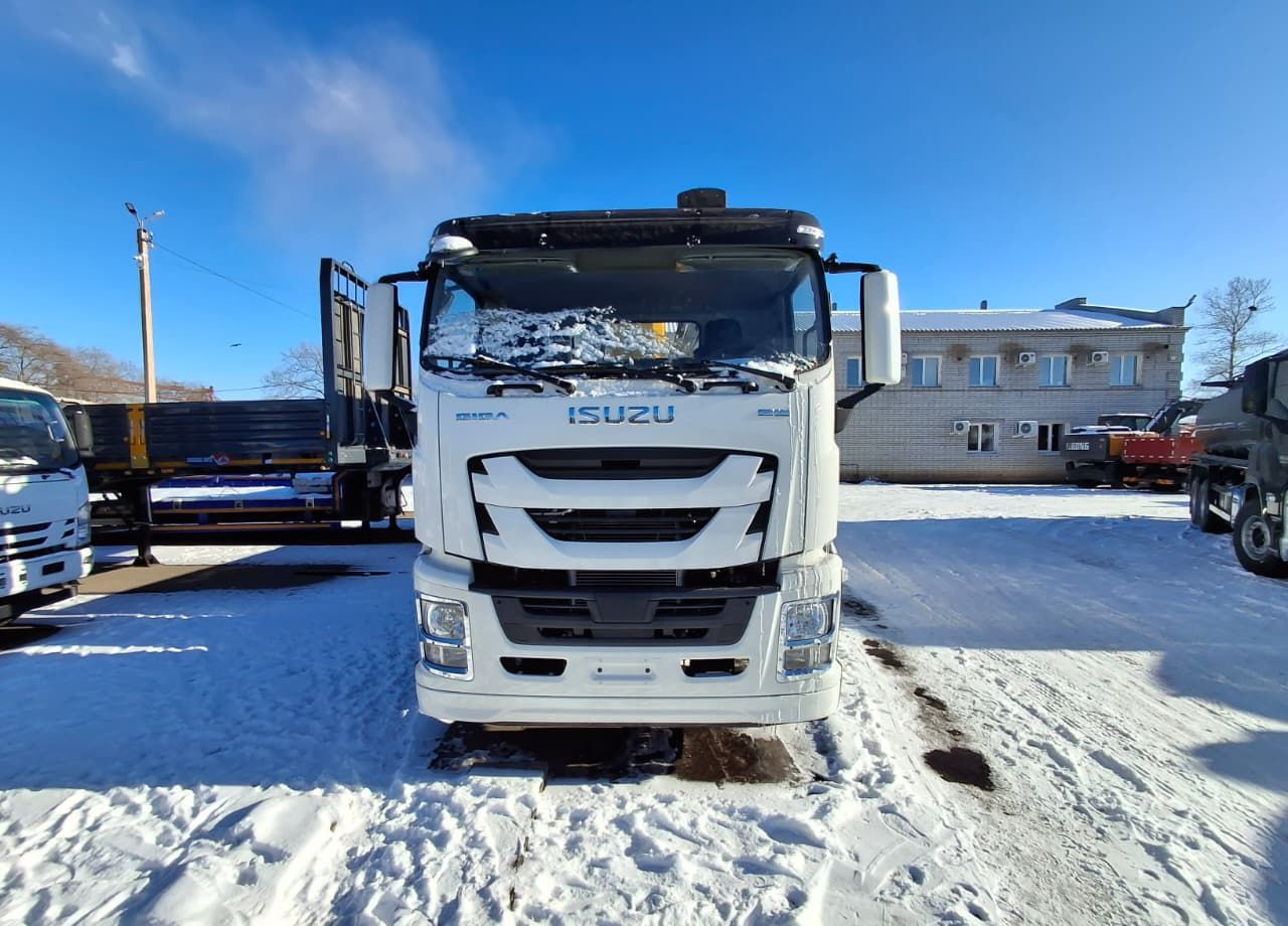 Isuzu Giga (C-series) - Грузовик бортовой/ Платформа, Автоманипулятор: фото 4 Isuzu Giga (C-series) - Грузовик бортовой/ Платформа, Автоманипулятор: фото 4