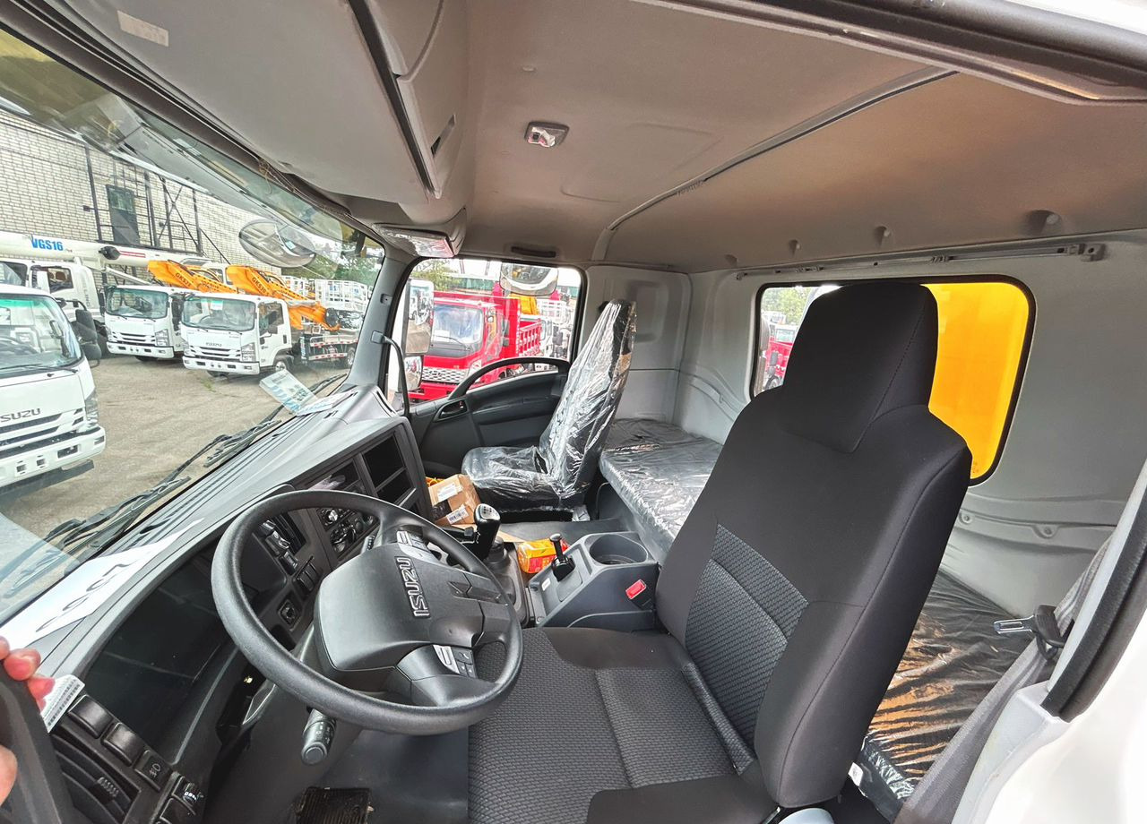 Новый Грузовик бортовой/ Платформа, Автоманипулятор Isuzu Giga (C-series): фото 8