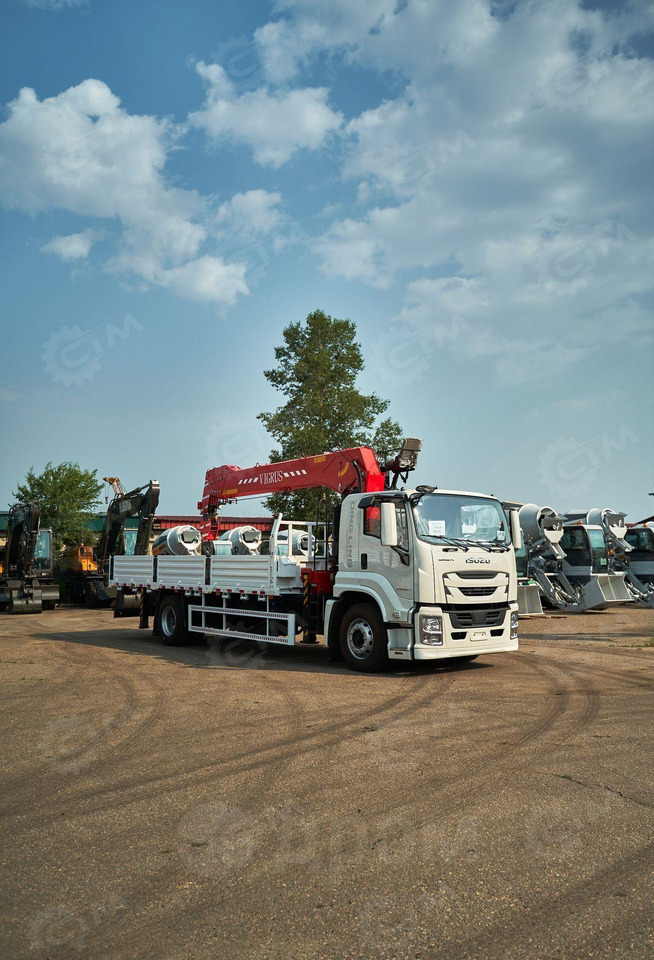 Isuzu Giga - Грузовик бортовой/ Платформа, Автоманипулятор: фото 3 Isuzu Giga - Грузовик бортовой/ Платформа, Автоманипулятор: фото 3