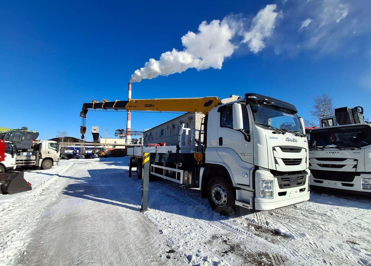 Isuzu Giga - Грузовик бортовой/ Платформа, Автоманипулятор: фото 1 Isuzu Giga - Грузовик бортовой/ Платформа, Автоманипулятор: фото 1