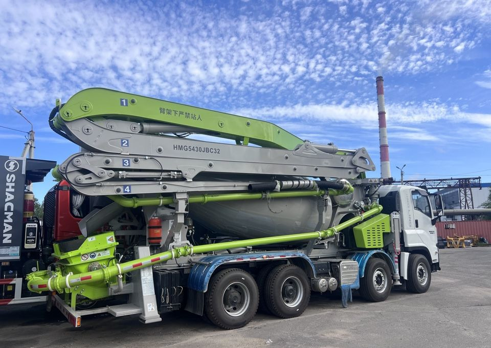 Новый Автобетононасос-смеситель Isuzu Giga: фото 7 Новый Автобетононасос-смеситель Isuzu Giga: фото 7