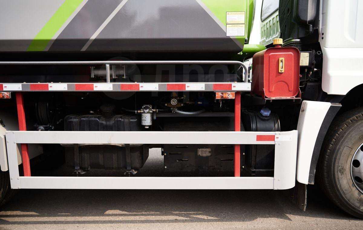 Новый Ассенизатор Isuzu Giga: фото 18