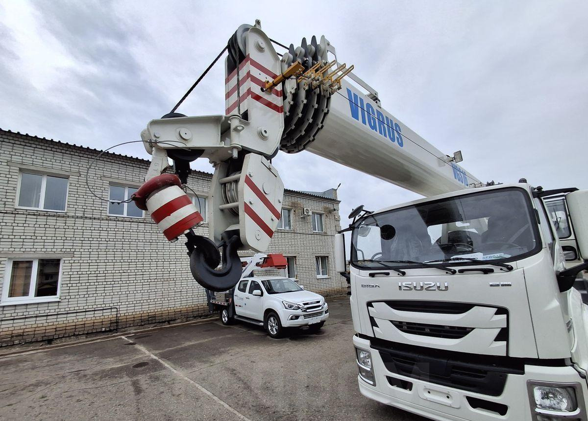 Новый Автокран Isuzu Giga: фото 7