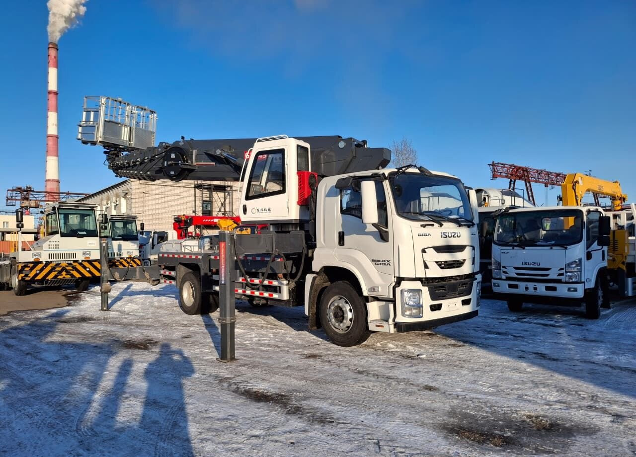 Новый Грузовик с подъемником Isuzu Giga: фото 6