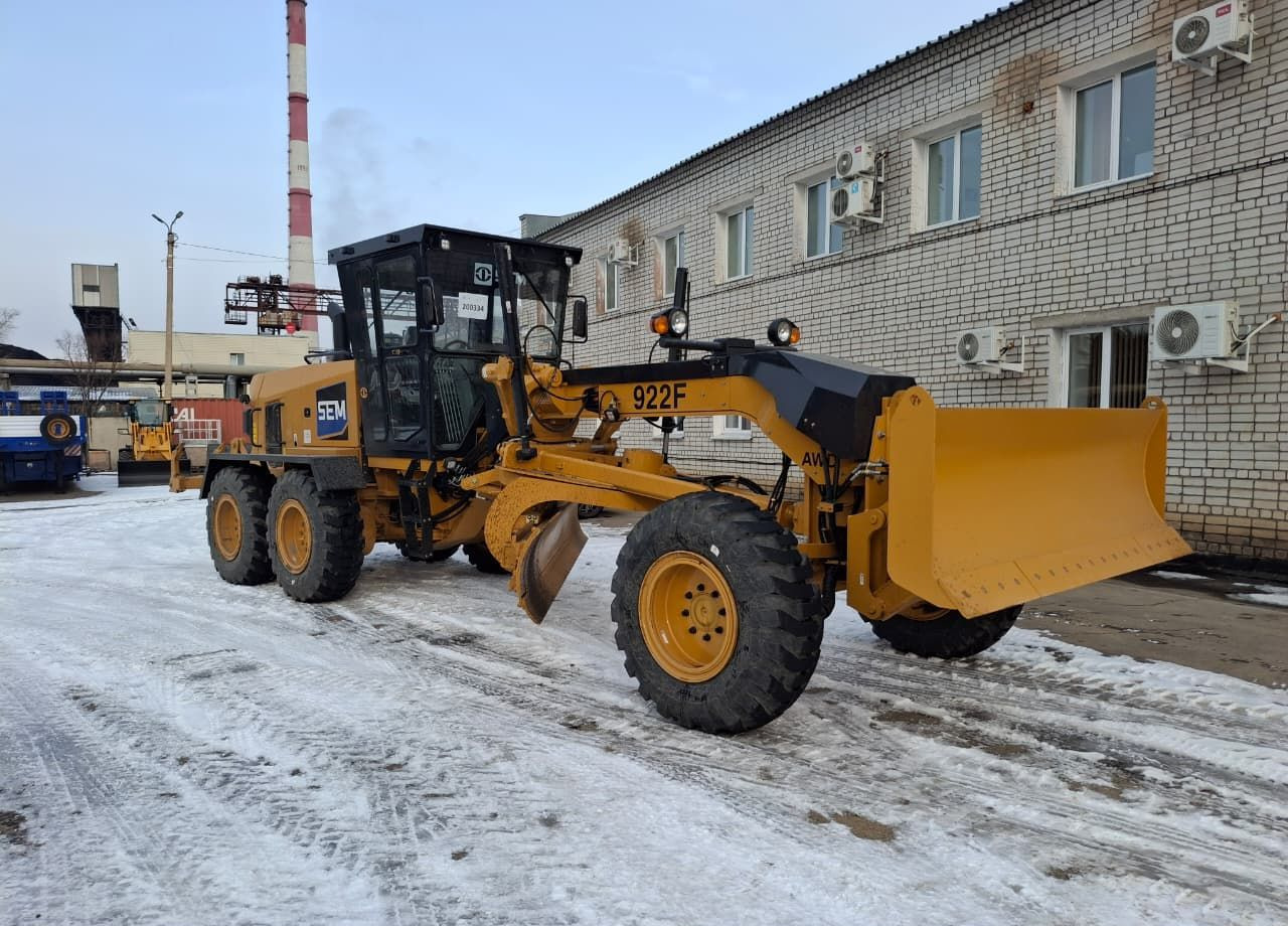 Новый Грейдер SEM 922F: фото 8