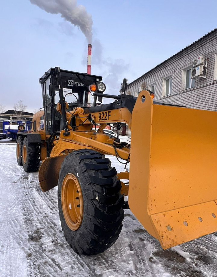 Новый Грейдер SEM 922F: фото 12