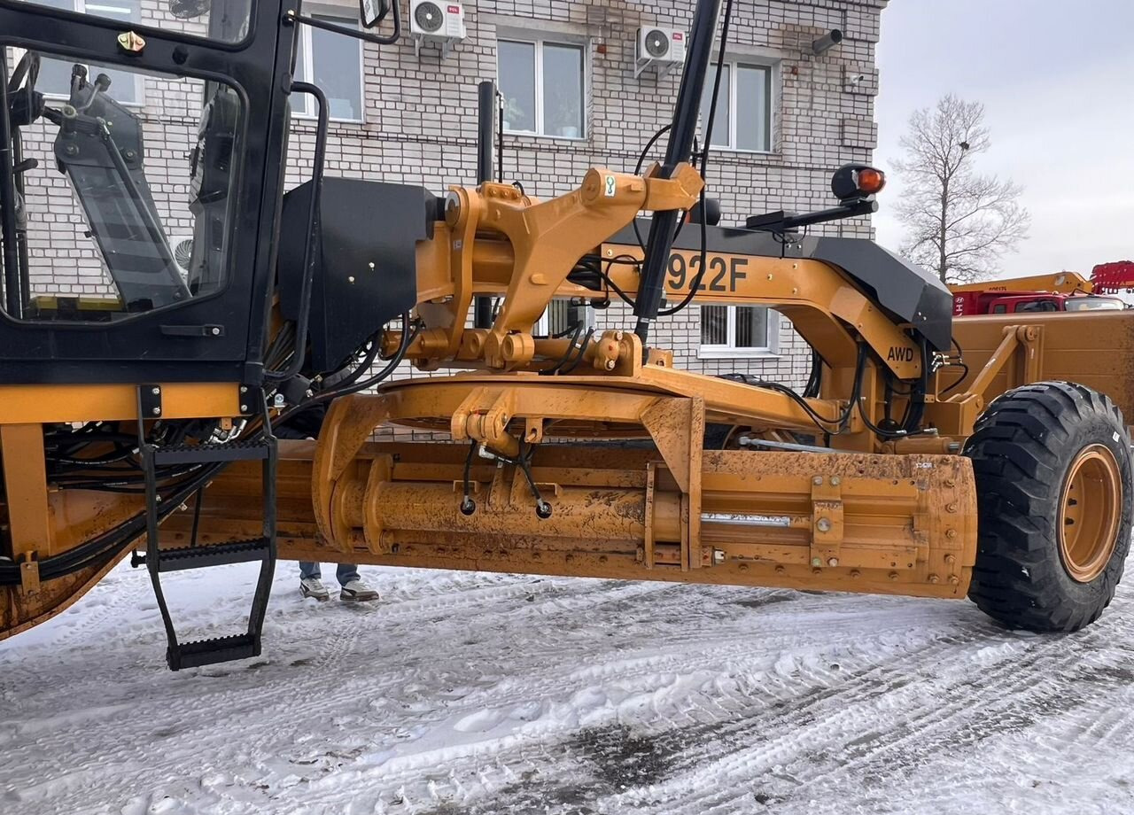 Новый Грейдер SEM 922F: фото 14