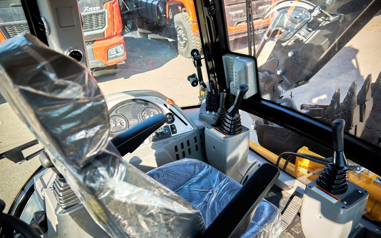 YUGONG 488CX - Экскаватор-погрузчик: фото 2 YUGONG 488CX - Экскаватор-погрузчик: фото 2