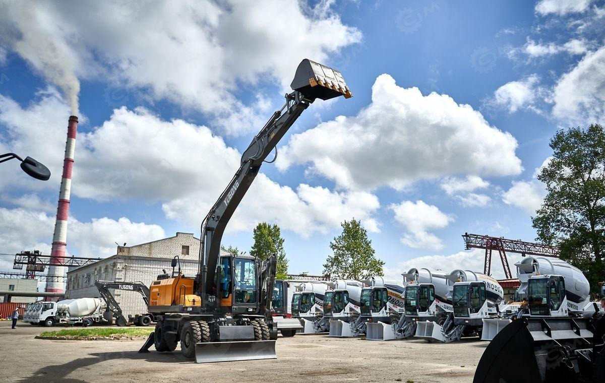 Yugong YG180 - Колёсный экскаватор: фото 2 Yugong YG180 - Колёсный экскаватор: фото 2