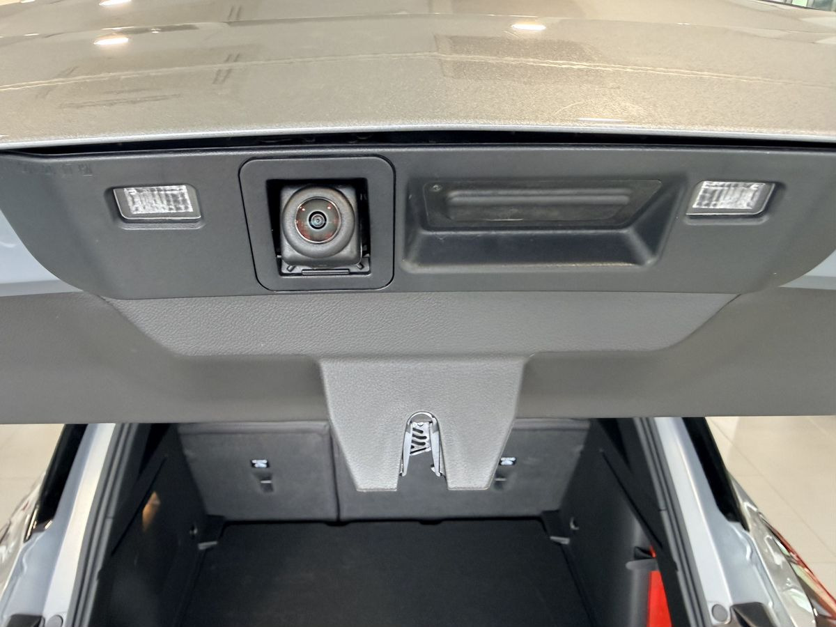 Легковой автомобиль Chevrolet TrailBlazer, III Рестайлинг 1.3 CVT (157 л.с.): фото 18