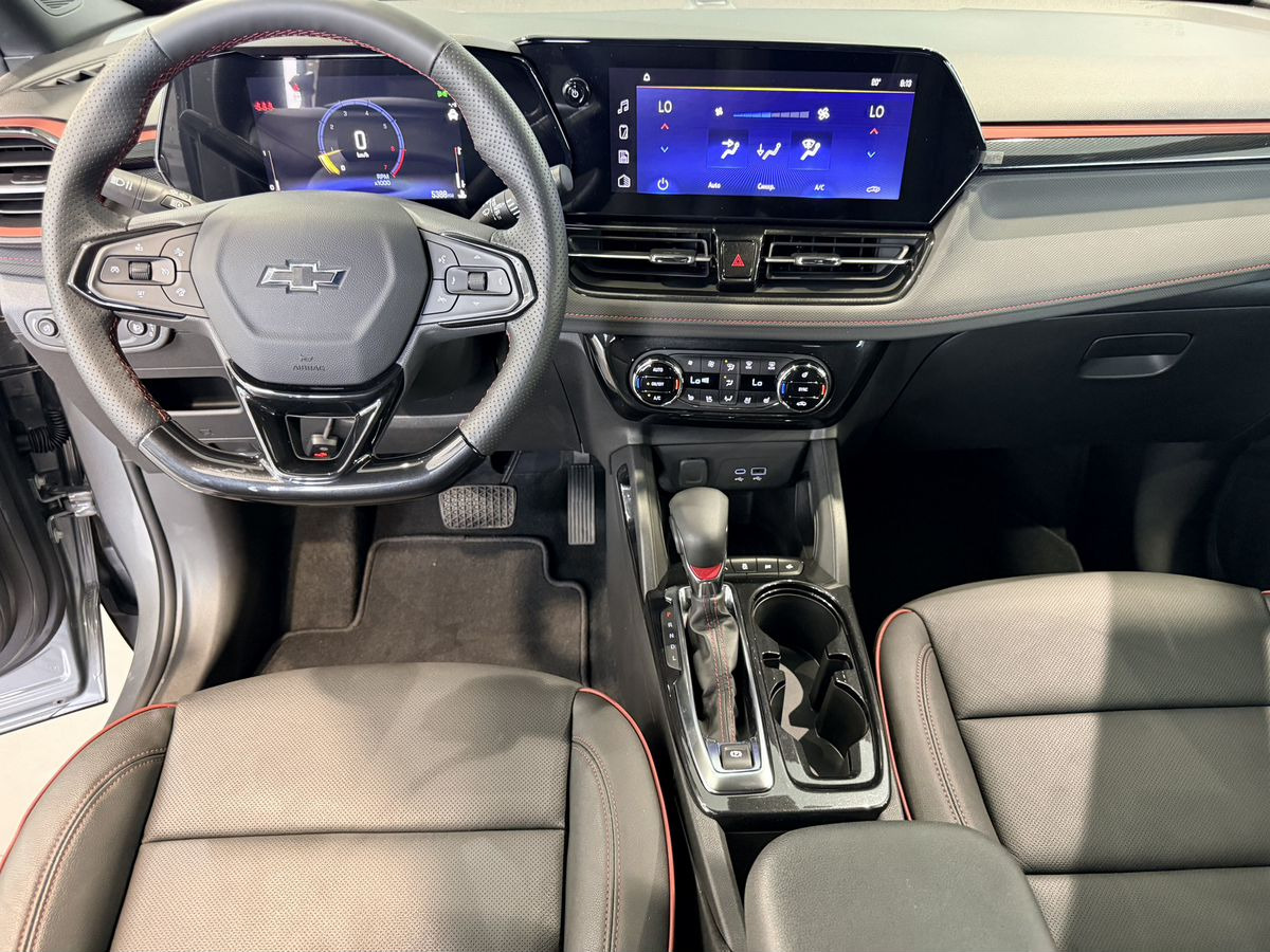 Легковой автомобиль Chevrolet TrailBlazer, III Рестайлинг 1.3 CVT (157 л.с.): фото 32