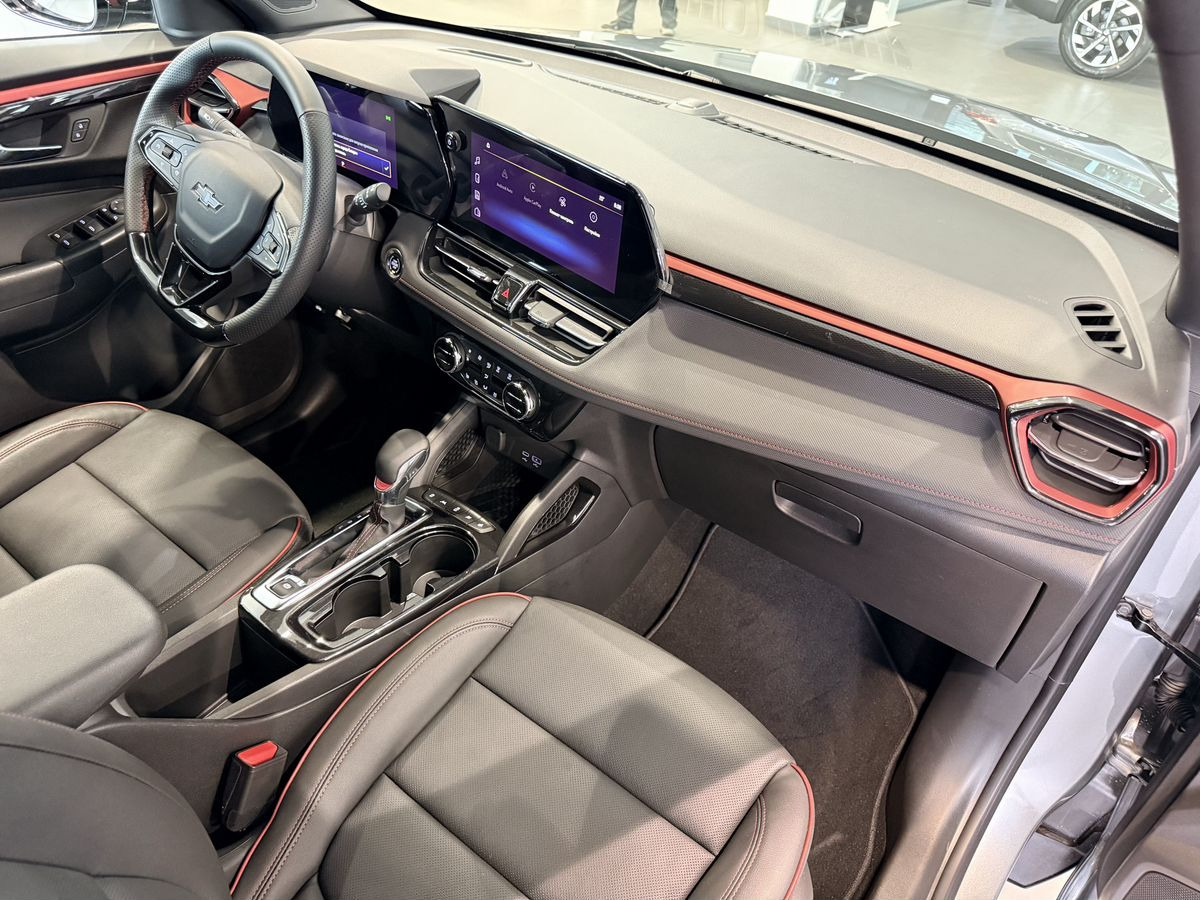 Легковой автомобиль Chevrolet TrailBlazer, III Рестайлинг 1.3 CVT (157 л.с.): фото 25