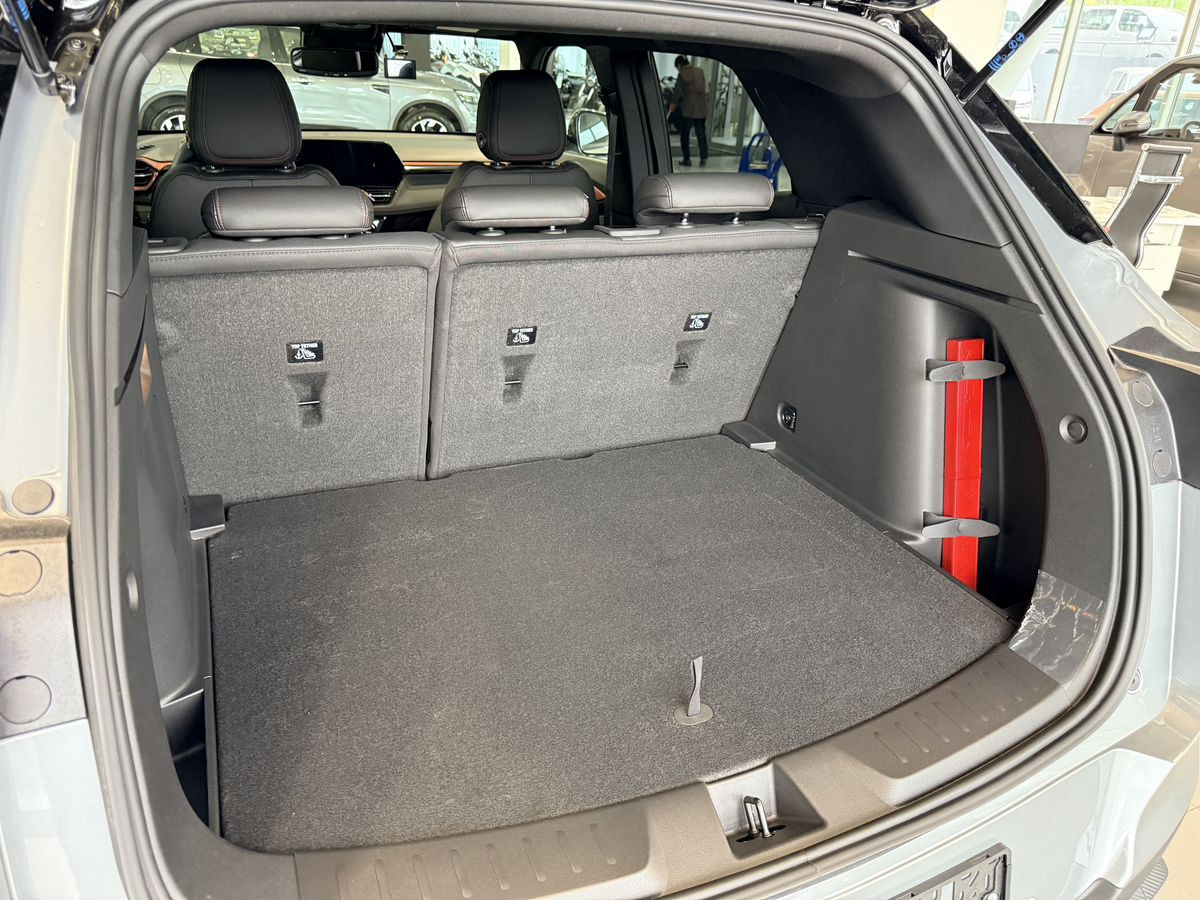 Легковой автомобиль Chevrolet TrailBlazer, III Рестайлинг 1.3 CVT (157 л.с.): фото 15